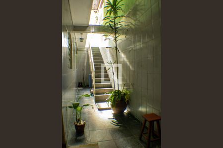 Casa à venda com 220m², 4 quartos e 4 vagas
