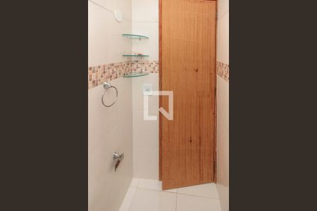 Banheiro de apartamento para alugar com 1 quarto, 50m² em Quintino Bocaiúva, Rio de Janeiro