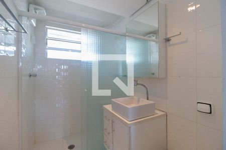 Banheiro de apartamento à venda com 1 quarto, 70m² em Vila Deodoro, São Paulo