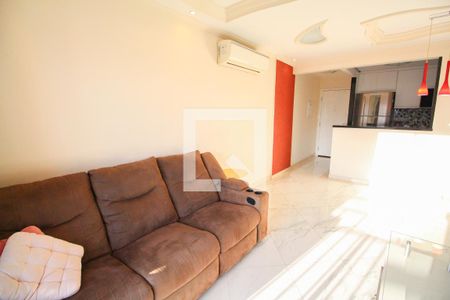 Sala de apartamento para alugar com 3 quartos, 81m² em Vila Primavera, São Paulo
