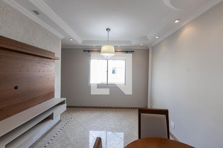 Sala de casa de condomínio à venda com 2 quartos, 100m² em Vila Bertioga, São Paulo