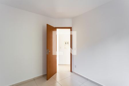 Quarto de apartamento para alugar com 2 quartos, 50m² em Padroeira, Osasco