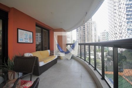 Varanda de apartamento à venda com 3 quartos, 160m² em Vila Andrade, São Paulo
