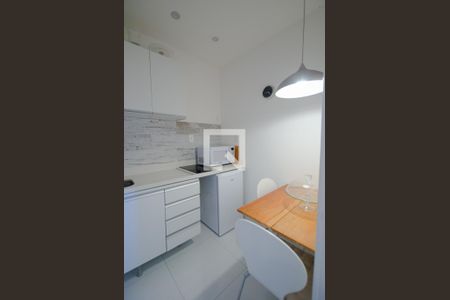 Cozinha 1 de apartamento à venda com 2 quartos, 98m² em Vila Monumento, São Paulo