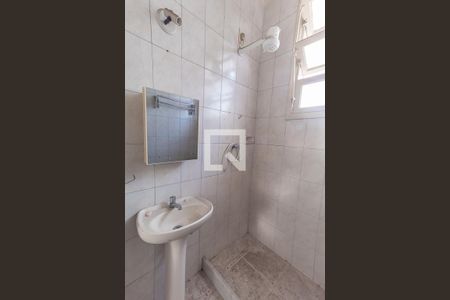 Banheiro de apartamento para alugar com 1 quarto, 25m² em Centro, Rio de Janeiro