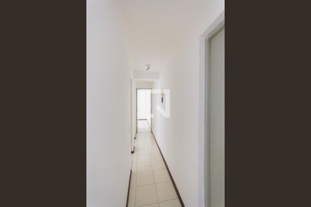 Corredor de apartamento à venda com 3 quartos, 56m² em Anil, Rio de Janeiro