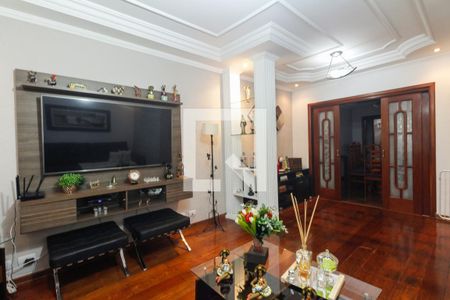 Sala de casa à venda com 4 quartos, 161m² em Vila Carrão, São Paulo