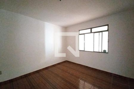Quarto 1 de casa para alugar com 3 quartos, 133m² em Coqueiros, Belo Horizonte