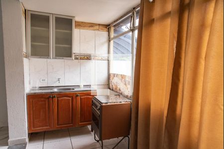 Cozinha de apartamento para alugar com 1 quarto, 40m² em Vila Mariana, São Paulo