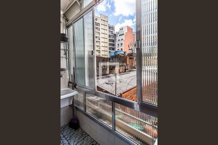 Varanda de kitnet/studio para alugar com 1 quarto, 46m² em Santa Efigênia, São Paulo