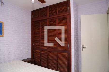 Quarto 1 de casa para alugar com 4 quartos, 191m² em Jardim Virgínia, Guarujá