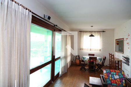 Sala de casa para alugar com 4 quartos, 191m² em Jardim Virgínia, Guarujá