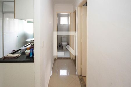 Corredor de apartamento à venda com 2 quartos, 49m² em Jardim Vila Formosa, São Paulo