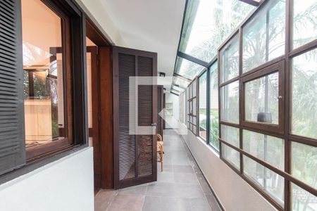 Varanda da suíte 1 de casa à venda com 4 quartos, 407m² em Cristal, Porto Alegre