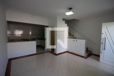 Sala de casa à venda com 3 quartos, 65m² em Vila Curuçá Velha, São Paulo