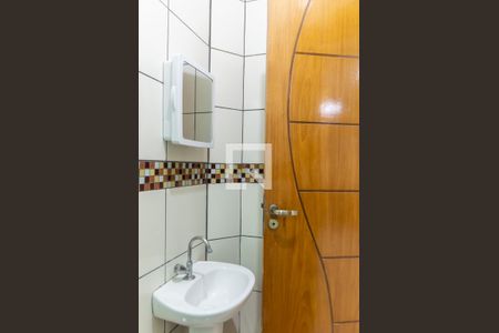 Apartamento para alugar com 62m², 2 quartos e sem vaga Apartamento para alugar com 62m², 2 quartos e sem vagaBanheiro