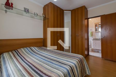 Suíte de casa à venda com 3 quartos, 150m² em Vila Nair, São Paulo