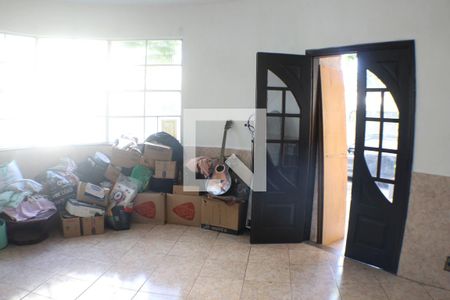 Sala de casa à venda com 5 quartos, 450m² em Taquara, Rio de Janeiro
