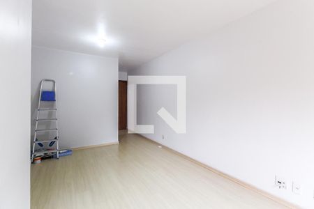Sala de apartamento à venda com 3 quartos, 70m² em Jardim Carvalho, Porto Alegre