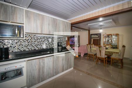 Casa à venda com 160m², 3 quartos e 5 vagas Casa à venda com 160m², 3 quartos e 5 vagasCozinha