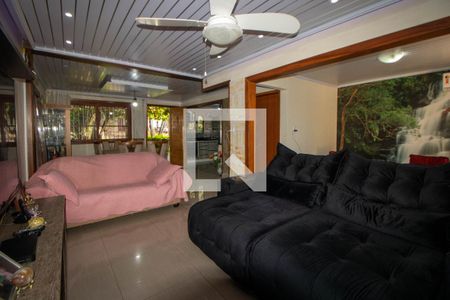 Sala  de casa à venda com 3 quartos, 160m² em Rubem Berta, Porto Alegre