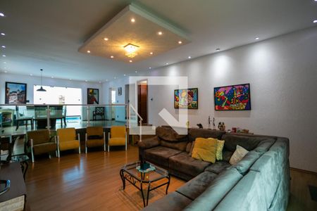 Sala de casa de condomínio para alugar com 3 quartos, 300m² em Jardim Peri, São Paulo