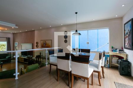 Sala de Jantar de casa de condomínio à venda com 3 quartos, 300m² em Jardim Peri, São Paulo