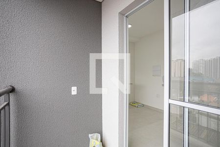 Sacada de apartamento para alugar com 2 quartos, 49m² em Presidente Altino, Osasco