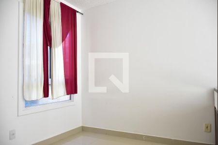 Sala de casa de condomínio para alugar com 2 quartos, 78m² em Jardim Interlagos, Hortolândia