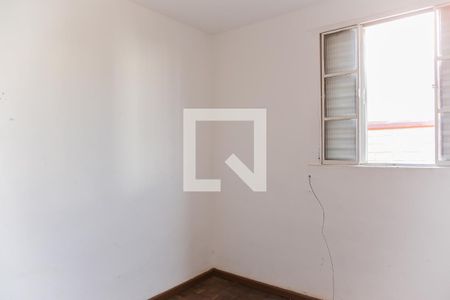 Quarto 2 de apartamento à venda com 2 quartos, 50m² em Rubem Berta, Porto Alegre