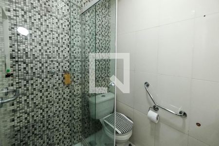 Banheiro Corredor de apartamento à venda com 4 quartos, 110m² em Tijuca, Rio de Janeiro