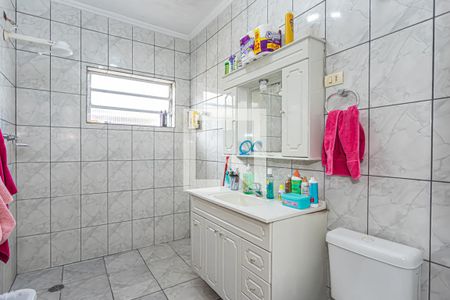 Casa à venda com 203m², 2 quartos e 5 vagas Casa à venda com 203m², 2 quartos e 5 vagasBanheiro Social