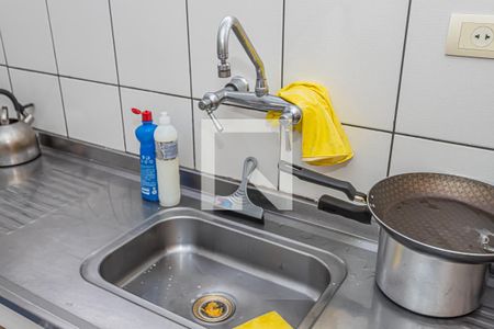 Casa à venda com 203m², 2 quartos e 5 vagas Casa à venda com 203m², 2 quartos e 5 vagasCozinha