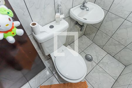 Casa à venda com 203m², 2 quartos e 5 vagas Casa à venda com 203m², 2 quartos e 5 vagasBanheiro suite