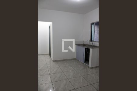 Cozinha de casa para alugar com 1 quarto, 35m² em Taboão, Diadema