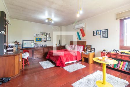 Quarto 1- Suíte de casa à venda com 4 quartos, 279m² em Santa Tereza, Porto Alegre