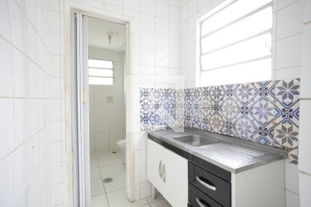 Cozinha de kitnet/studio à venda com 1 quarto, 28m² em Sé, São Paulo