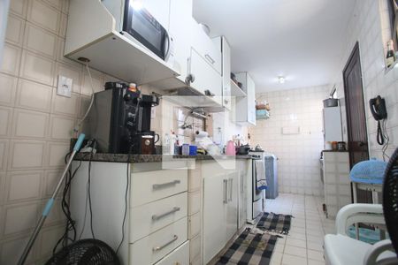 Cozinha  de casa de condomínio à venda com 3 quartos, 93m² em Taquara, Rio de Janeiro