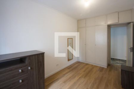 Quarto 1 de apartamento para alugar com 2 quartos, 58m² em Campo Belo, São Paulo