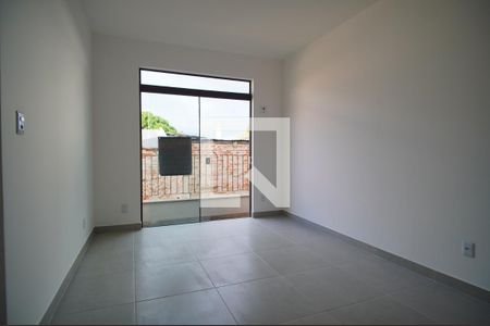 Sala  de apartamento para alugar com 4 quartos, 87m² em São João, Porto Alegre