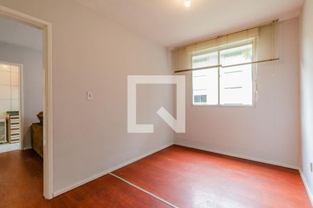 Quarto de apartamento para alugar com 1 quarto, 51m² em Vila Nova, Porto Alegre