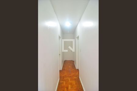 Corredor de apartamento para alugar com 3 quartos, 108m² em Marechal Rondon, Canoas