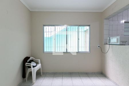 Sala de Jantar  de casa à venda com 2 quartos, 97m² em Vila Carmosina, São Paulo