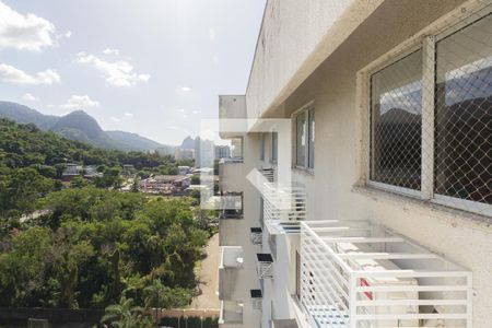 Vista da Varanda da Sala de apartamento à venda com 2 quartos, 65m² em Camorim, Rio de Janeiro