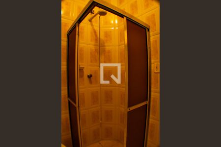 Banheiro de casa à venda com 2 quartos, 150m² em Saúde, São Paulo
