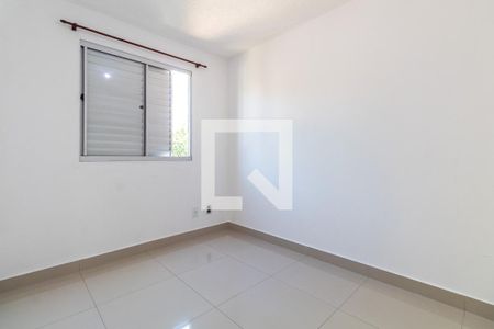 Quarto 2 de apartamento para alugar com 2 quartos, 42m² em Jardim Ansalca, Guarulhos