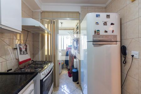 Cozinha de apartamento à venda com 2 quartos, 55m² em Padroeira, Osasco