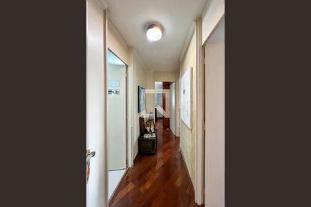 Corredor de apartamento à venda com 3 quartos, 104m² em Vila Olímpia, São Paulo