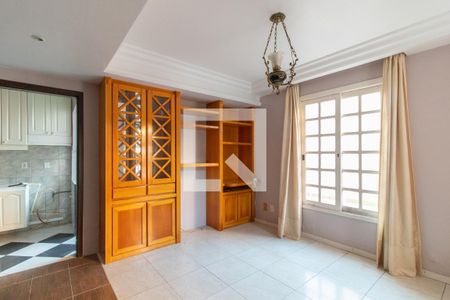 Sala de casa de condomínio à venda com 3 quartos, 130m² em Camaquã, Porto Alegre