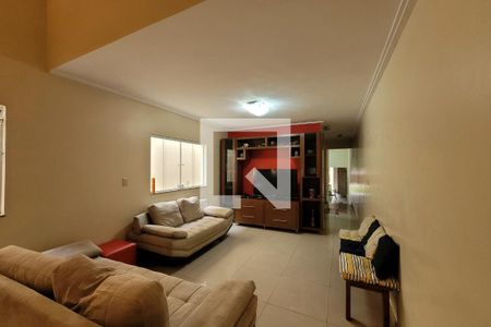 Sala de Sala de Estar/sala de lareira de casa à venda com 3 quartos, 179m² em Vila Nair, São Paulo